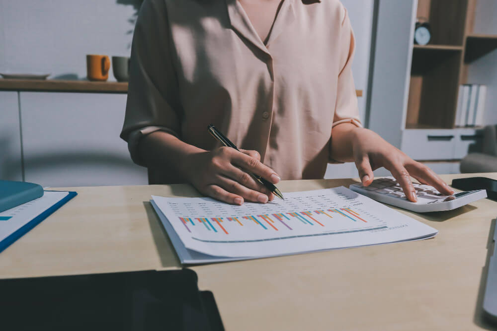 Entenda a aplicação de rolling forecast para revisar cenários sem refazer o orçamento?